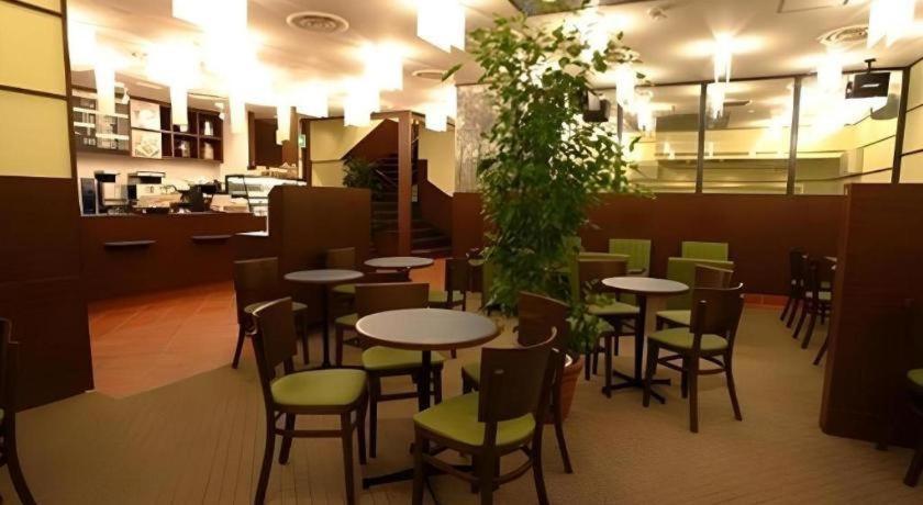 Mizue Dai-Ichi Hotel Tokyo Bagian luar foto